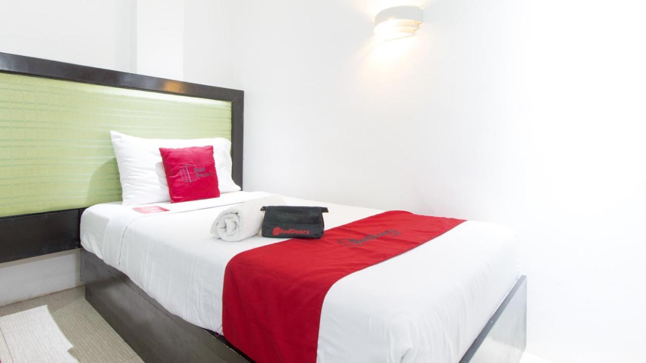 Hotel Reddoorz @ Real Fatima Tacloban Anibong Zewnętrze zdjęcie